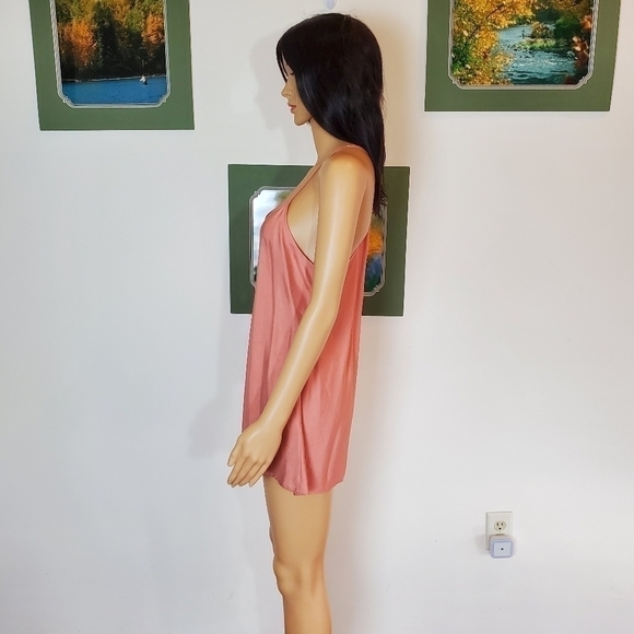 Lou & grey spaghetti straps top - Picture 3 of 11